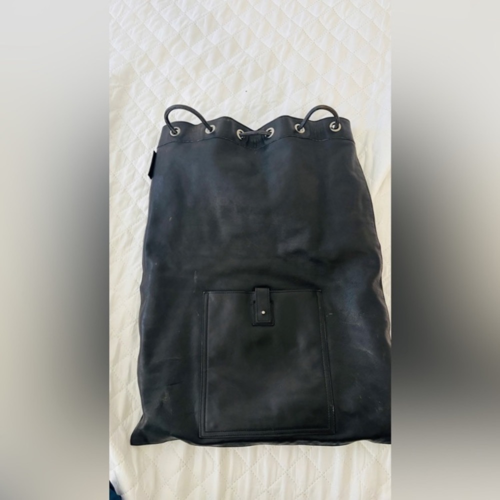 Tom Ford  Gucci Black Drawstring Leather Backpack